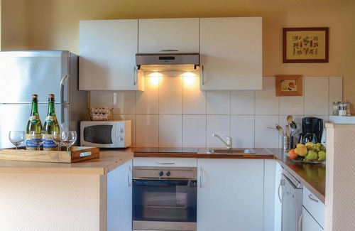 Trie-Chateau House | Cozy home in Trie-Château with WiFi
