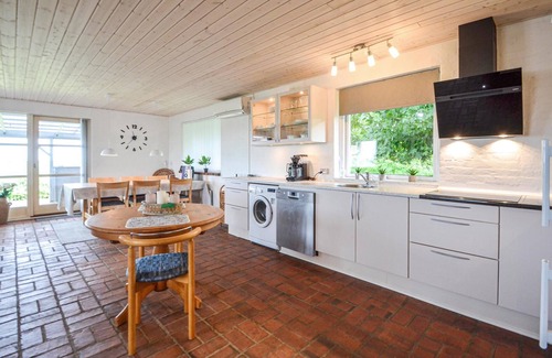 Vinderup House | Cozy home in Vinderup with WiFi