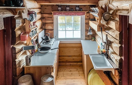 Nord-Fron House | Cozy home in Vinstra with kitchen