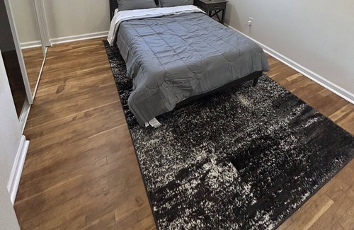 Columbus House | Cozy home near Downtown Columbus