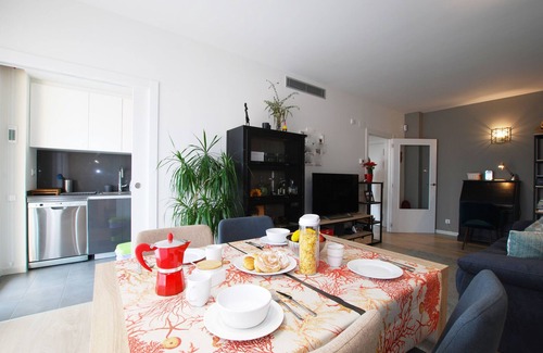 Mataro Apartment | Cozy Home · Nice apartment with pool and private terrace
