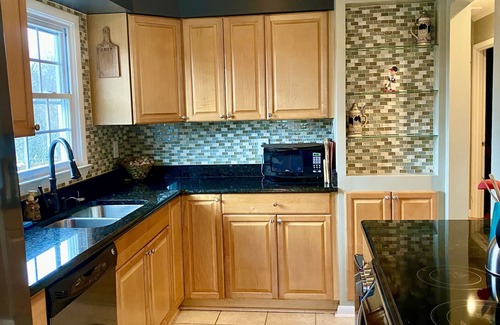 Asheville House | Cozy home w/Hot Tub in trendy West Asheville!