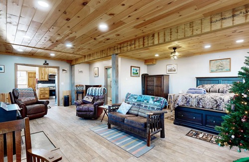 Prattsburgh House | Cozy home with deck, patio & sweeping pastoral views, near Keuka Lake