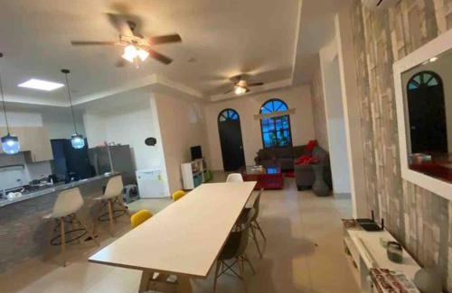 El Palmar House | Cozy Home with pool near Beach in gated comunity