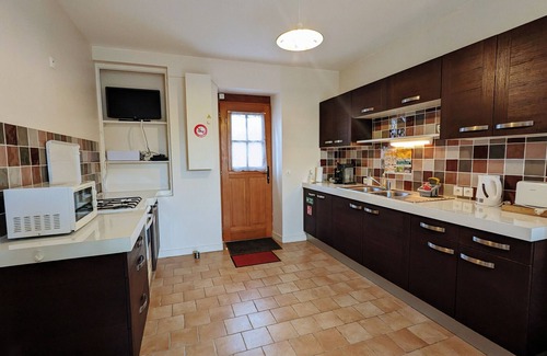 Le Menoux Cottage | Cozy Home with Private Garden in Creuse Valley Near Argenton-sur-Creuse, Fully Equipped