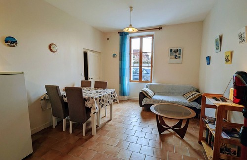 Le Menoux Cottage | Cozy Home with Private Garden in Creuse Valley Near Argenton-sur-Creuse, Fully Equipped
