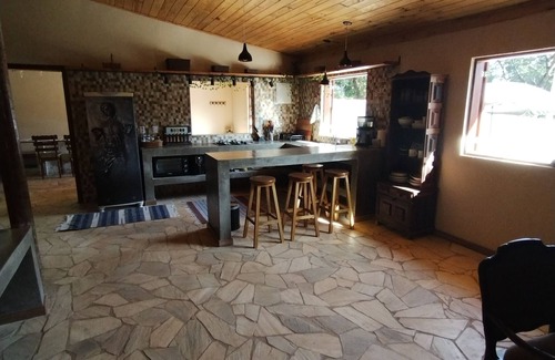 Piedade do Paraopeba Cottage | Cozy house, combining nature and comfort in a quiet and safe street.