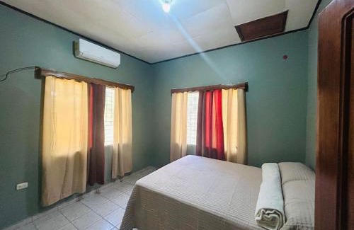 Puerto Cortes House | Cozy house, close to the beach in Tulian Campo