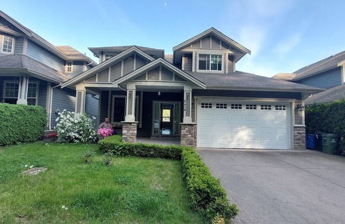 Promontory Bed & Breakfast | Cozy house for resting after any outdoor activities in chilliwack bc