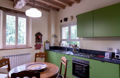 Parma House | Cozy house, in a villa nestled in the Parma countryside.