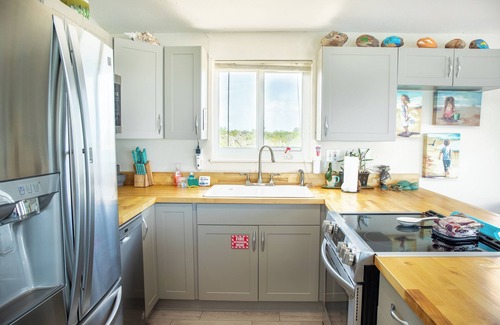 Little Torch Key House | Cozy house on peaceful Little Torch Key with majestic view of Big Pine Channel!
