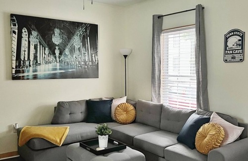 Tyrone House | Cozy house with backyard