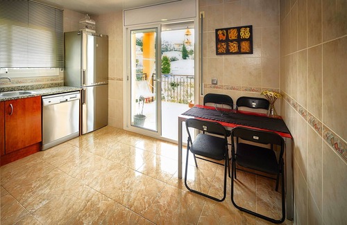 Vidreres Ski Chalet | Cozy house with pool