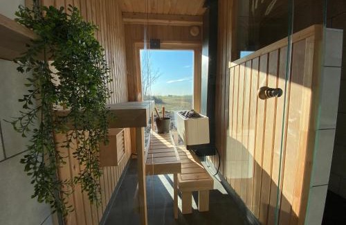 Harju County House | Cozy house with sauna by the lake