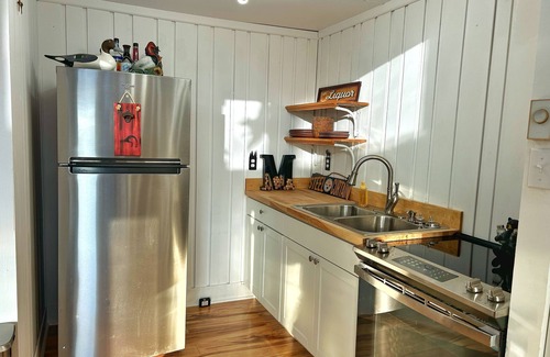 Central City Ski Chalet | Cozy Indian Lake Chalet on Golf Course w/Arcade Game Room. Close to flight 93