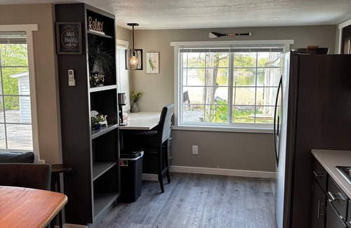 Syracuse Cottage | Cozy lake Cottage on Dewart Lake with hottub, 1 mile from Blue Barn Berry Farm