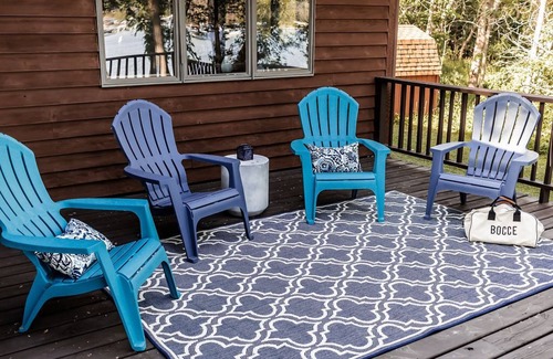 Newville House | Cozy Lake Home on Water: Large deck, Yard & Dock