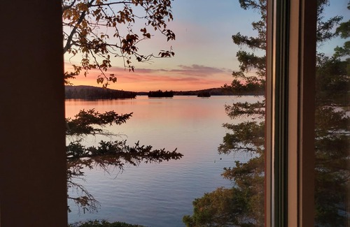 Greenville House | Cozy Lakeside Home offers unbeatable location feet from Moosehead Lake
