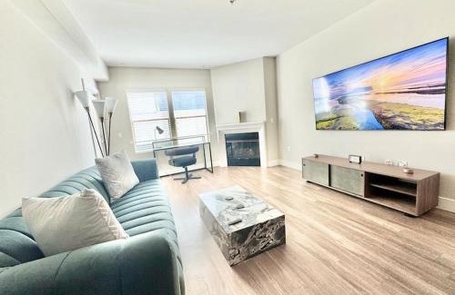 Westwood Apartment | Cozy Large 1 Bedroom Condo by UCLA