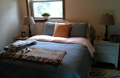 Waverly Cabin | Cozy Little Cabin in Waynesville - 6 Acres, Pond