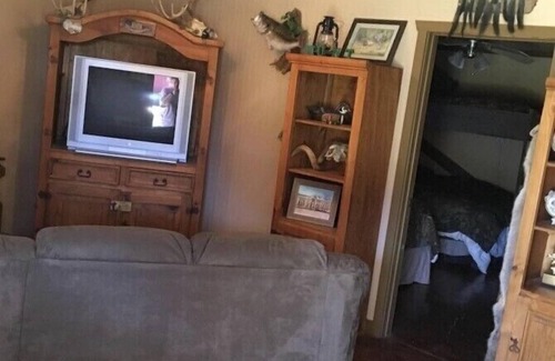 Blackwell House | Cozy Little Man Cave