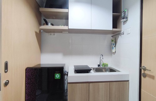 Jatingaleh Apartment | Cozy Living Studio At The Alton Apartment