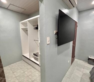 General Santos House | Cozy Manor with Spacious Kitchen and Tub
