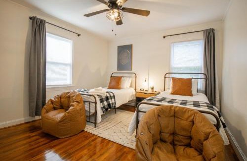 Mauldin House | Cozy Mauldin Hill by Brick and Home