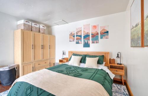 Southeast Bend Apartment | Cozy mid-century getaway near Downtown