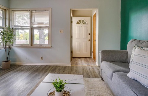 Morris Park House | Cozy Minneapolis Duplex - 10 Mi to Downtown!