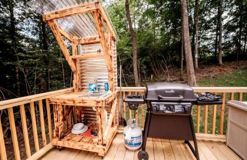 Robbins Ski Chalet | Cozy Modern A-Frame with Private Access Trail to Black Creek in Robbins, Tennessee