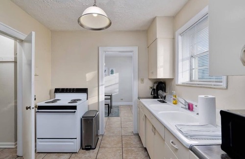 Anniston Apartment | Cozy, modest apartment sleeps 6!