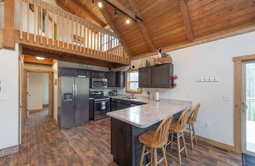 Sky Valley House | Cozy Mountain Retreat w/Hot Tub & Fire Pit