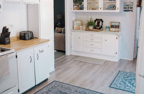 La Follette House | Cozy mountain view home just minutes to Powell Valley Marina at Norris Lake