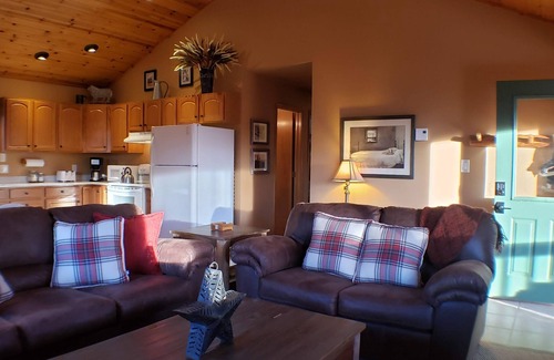 Cripple Creek Cabin | Cozy Mountainside Cabin with Stunning Sunset Views