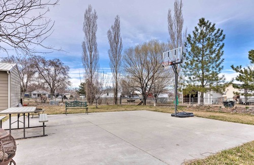 Lake Point Apartment | Cozy Mtn Apt ~10Mi to Great Lake State Park