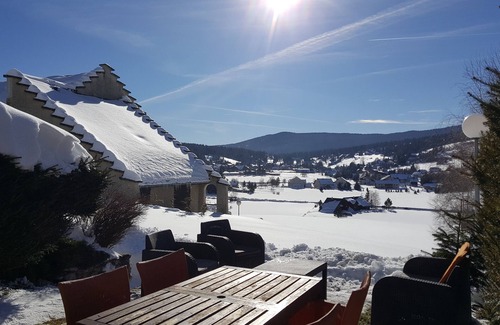 Correncon-en-Vercors Apartment | Cozy nest with Hammam Corrençon in vercors