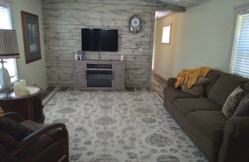 St Germain House | Cozy nestled in quiet neighborhood. On snowmobile and ATV trail.