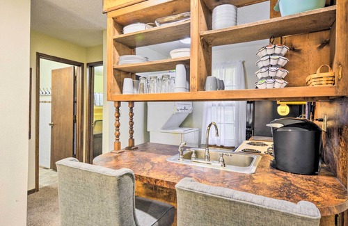 Nevada House | Cozy Nevada Townhome < 1 Mi to Cottey College