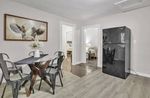 Newnan House | Cozy Newnan Retreat