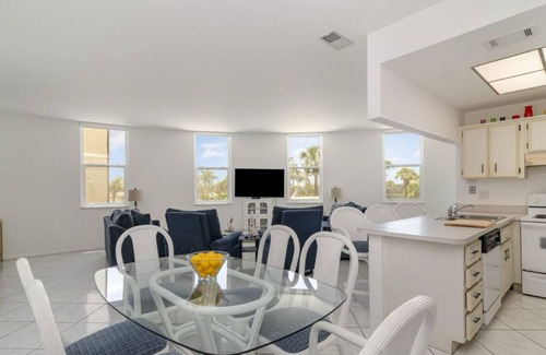 Cocoa Beach Condo | Cozy Oceanfront Condo in the Heart of Cocoa Beach at 333 By the Sea