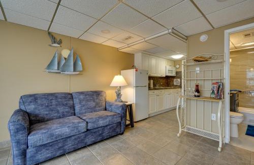 Wildwood Crest Apartment | Cozy Oceanfront Condo with Pool and Beach Access!