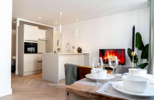 Spaarndammer en Zeeheldenbuurt Apartment | Cozy One Bedroom Apartments at Centrum