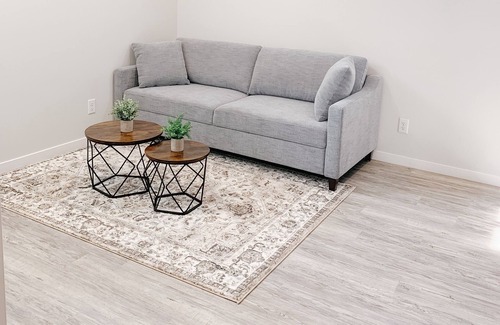 Cochrane House | Cozy One Bedroom Basement Suite