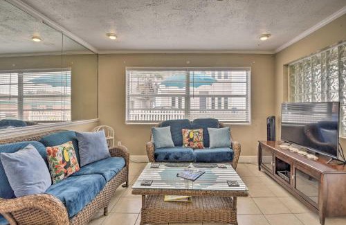 Neptune House | Cozy Ormond Beach Bungalow Steps to the Sand