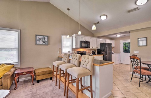Pantego House | Cozy Pantego Cottage ~ 5 Miles to Belhaven!