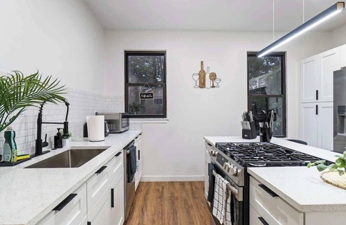 Central Northside House | Cozy Pittsburgh House: Fire Pit, Free WiFi!