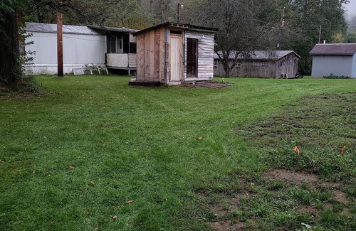 Renovo House | Cozy primitive Rambler RV in Westport Renovo Pa river access