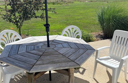 Berlin Apartment | Cozy Private Apt 10 Minutes from Ocean city MD Beaches !
