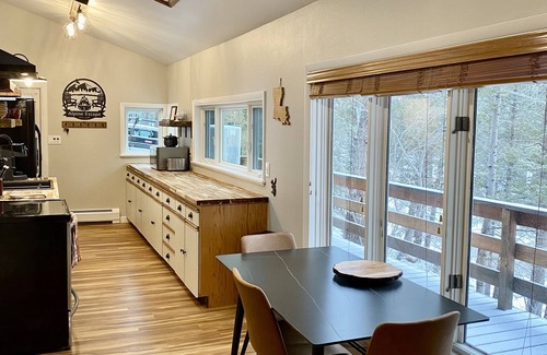 Lyons Cabin | Cozy private cabin nestled in the rocks near fishing and hiking with hot tub